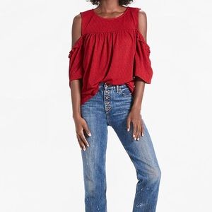 LUCKY BRAND COLD SHOULDER RUFFLE TOP WITH A FLOWY FIT